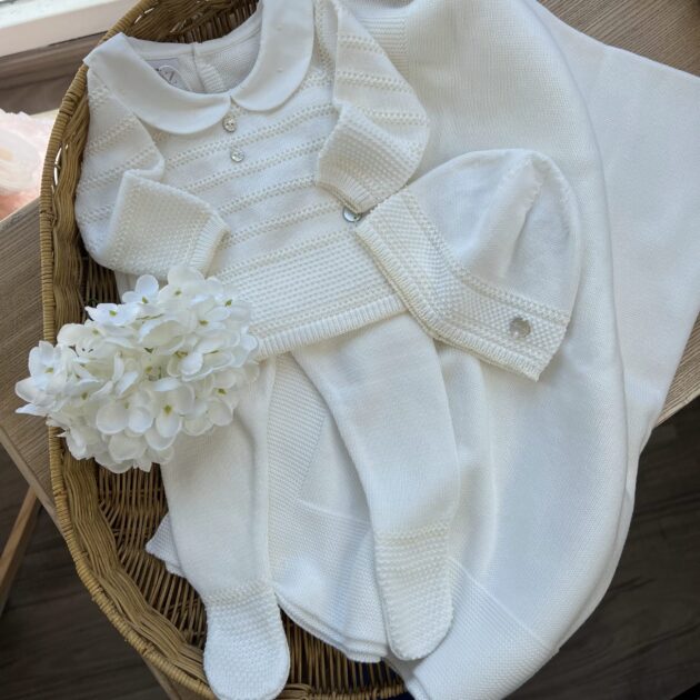 Completo con ghettina panna e cappellino | Filo di cotone | 003-122470 | PZ