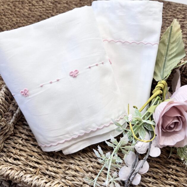 Set Lenzuolino Nodini d'amore rosa 929/04A IB