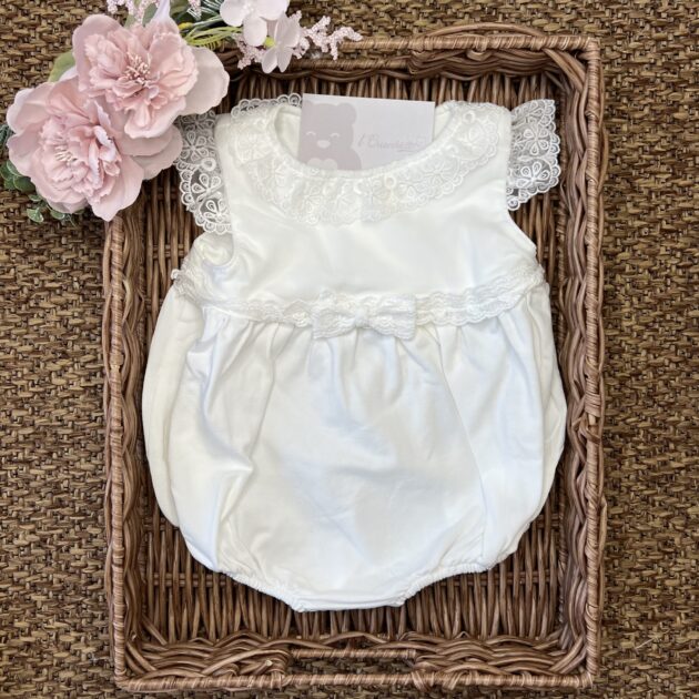 Pagliaccetto Bianco con pizzo JMKS