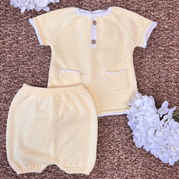 Completo neonato giallo con pant. corto 003-123593 Pz