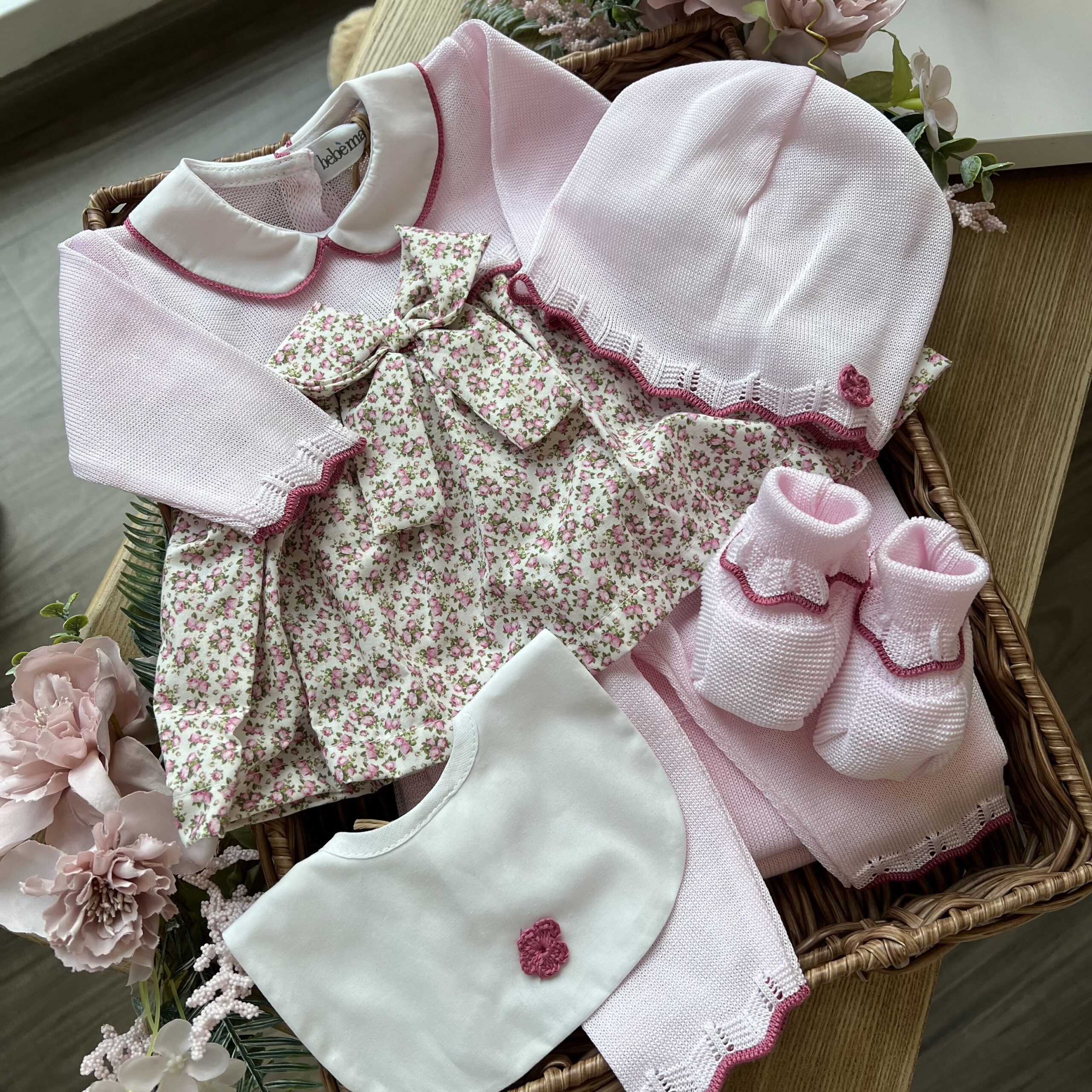 Coordinato nascita neonata 6pz con coprifasce , fiori | Estivo | B092 42