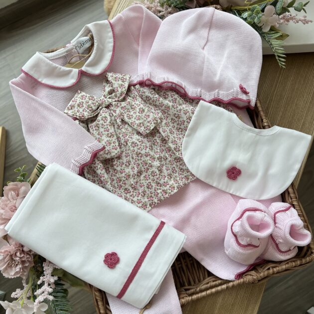Set Nascita neonata 2Pz, coprifasce e babbucce con fiori | Estivo | B092 42