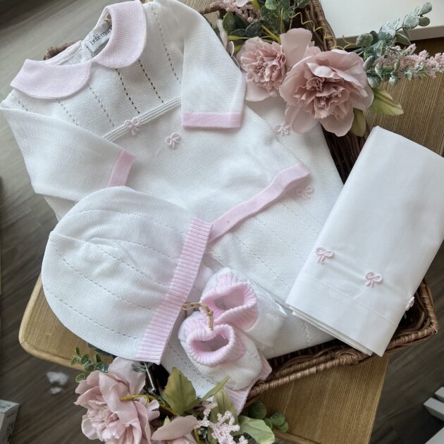 Set Nascita neonata 4 Pz, coprifasce con ricamo nodini d’amore | Estivo | B094 41