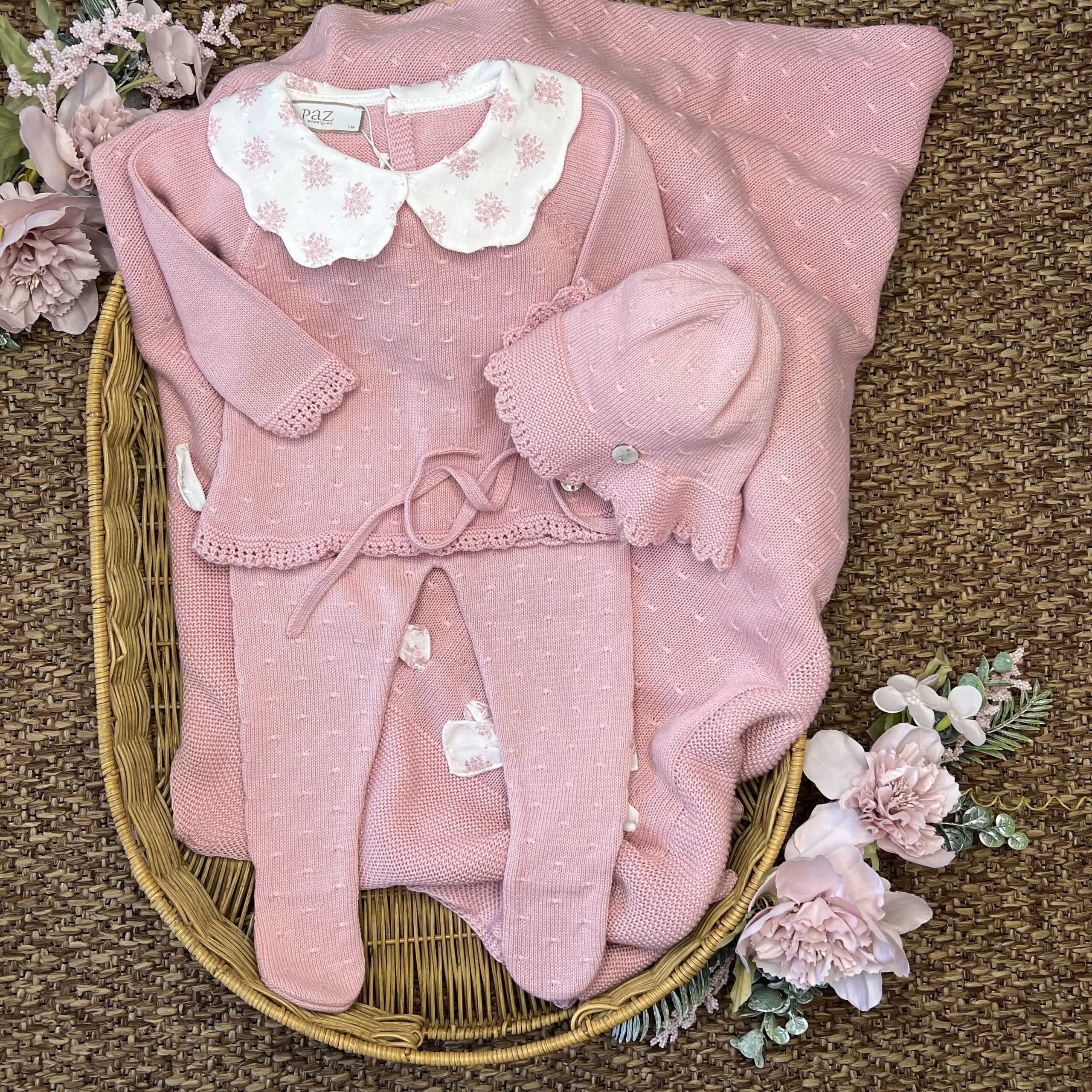 Coordinato nascita neonata con completo 2 Pz, cappello e coperta Fiori | Filo di cotone | 029-123645 - immagine 3