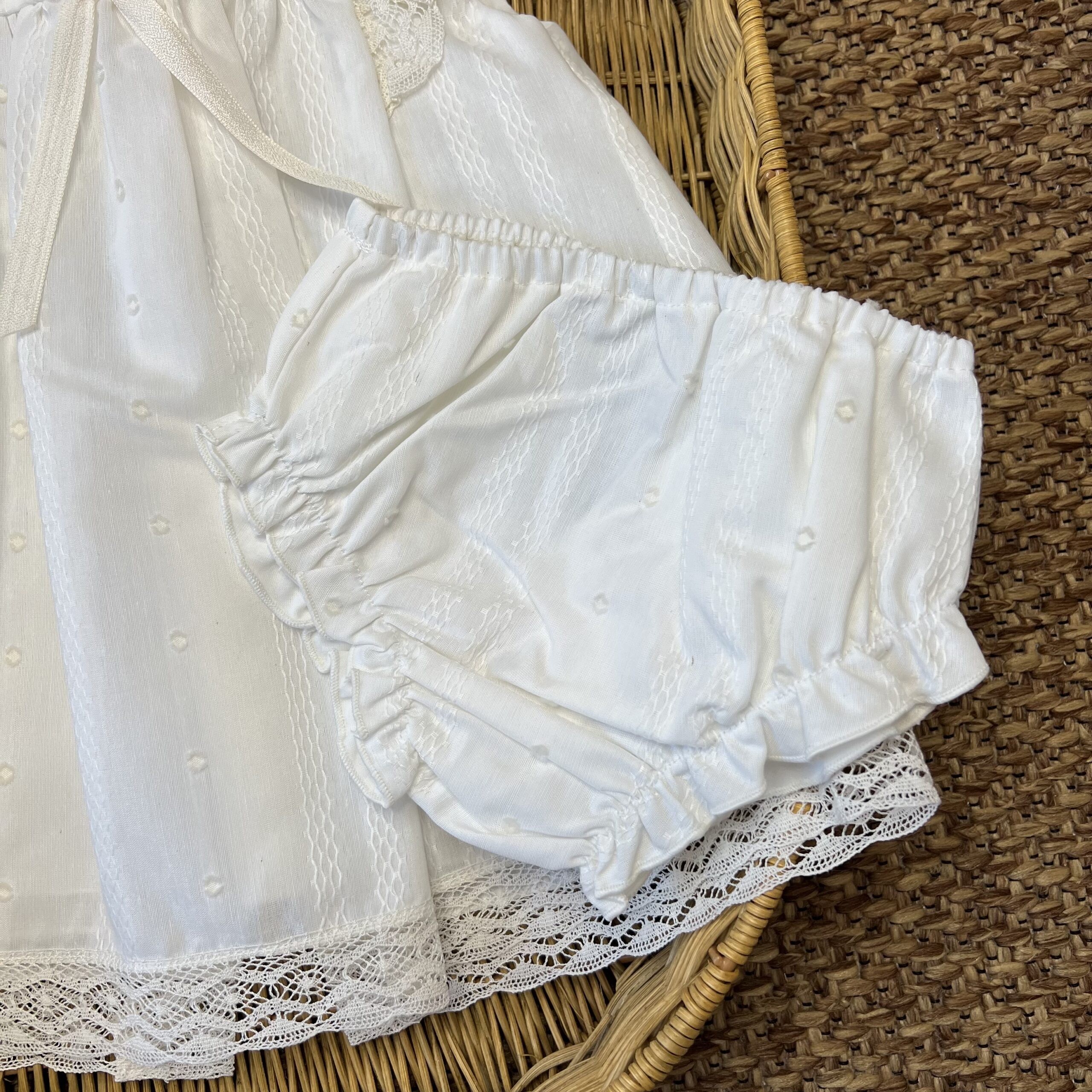 Abito Battesimo bimba panna con merletto, con copriranno | Estivo | 004-153244 | PZ - immagine 5