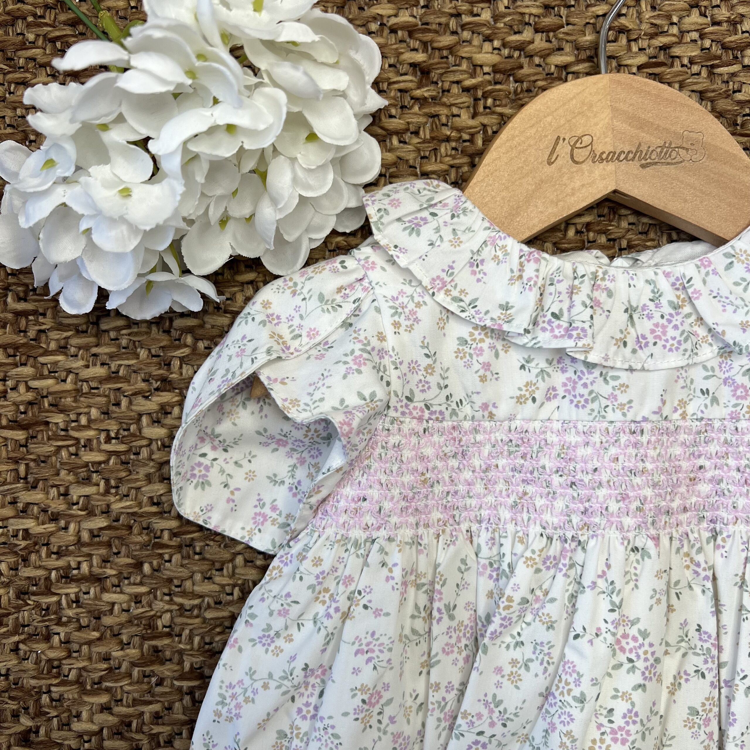 Abito bimba a fiori con punto smok glicine | 285 | DK