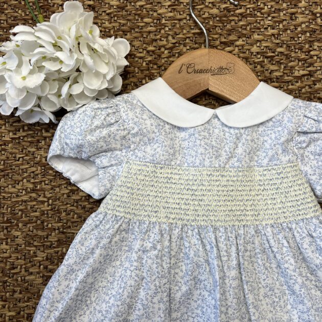 Abito bimba a fiori celeste con punto smock | 304 | DK