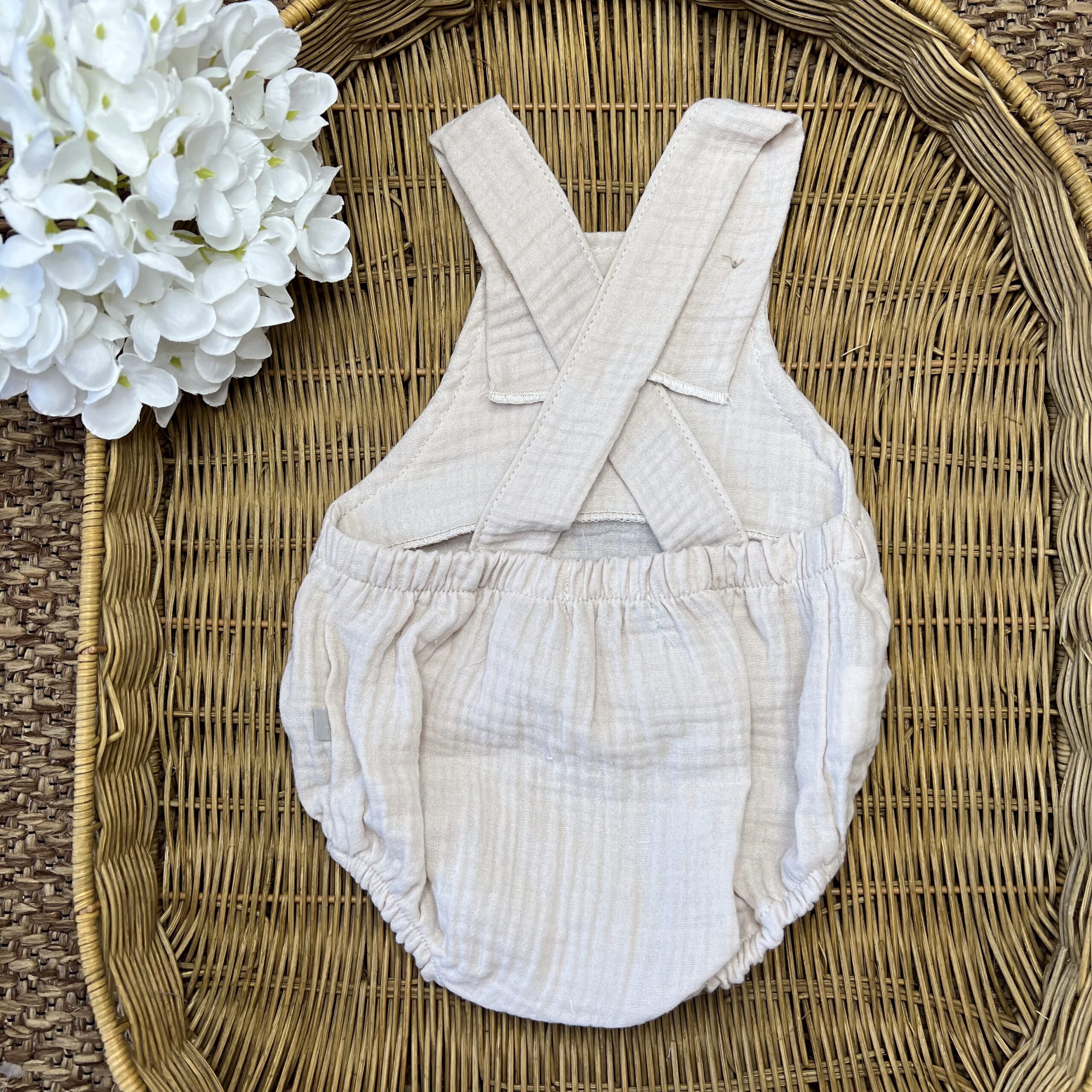 Pagliaccetto neonato in mussola beige | Estivo | 32527 | CL - immagine 2