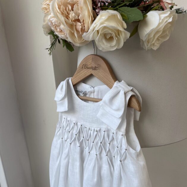 Abito bimba bianco in lino con punto smock | 1224 | LSP