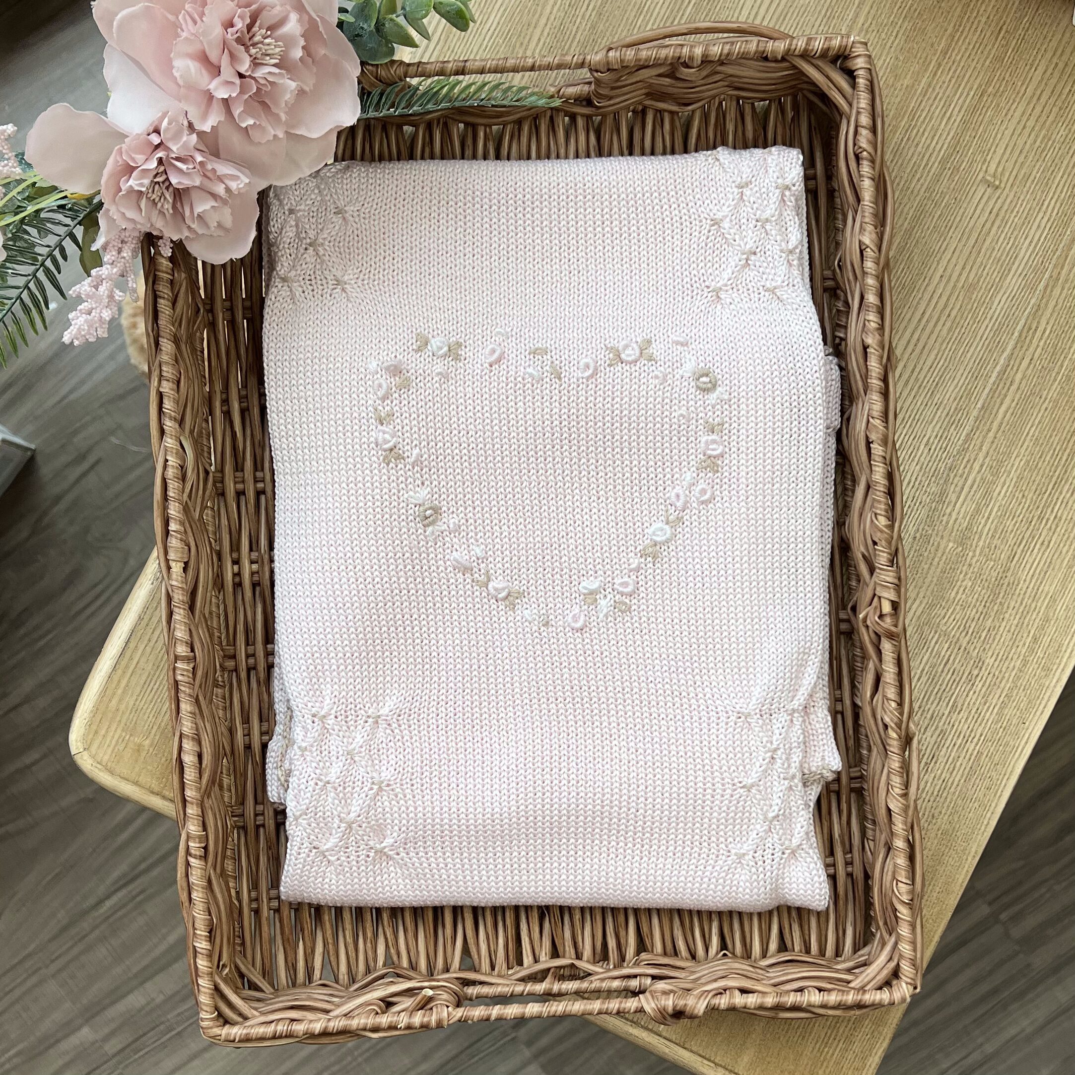 Coordinato nascita con cuore roselline 6 Pz con coprifasce | Filo di cotone | 3612.1 | PD - immagine 2