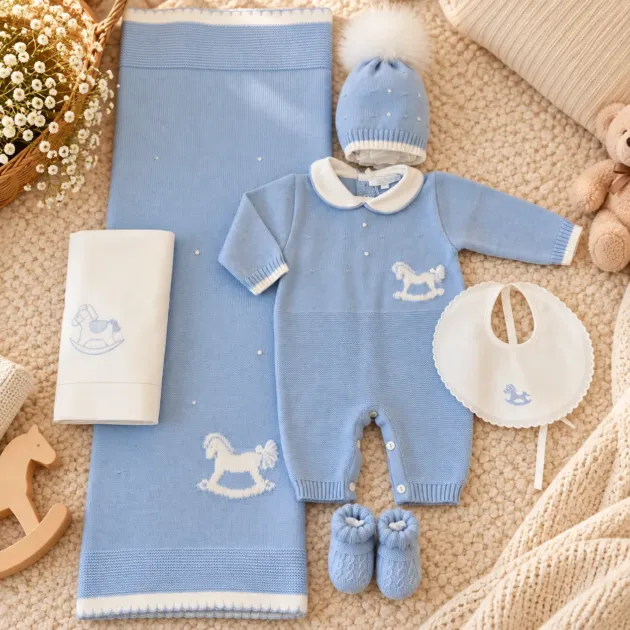 Uscita clinica neonato in pura lana azzurra con cavallino e copertina