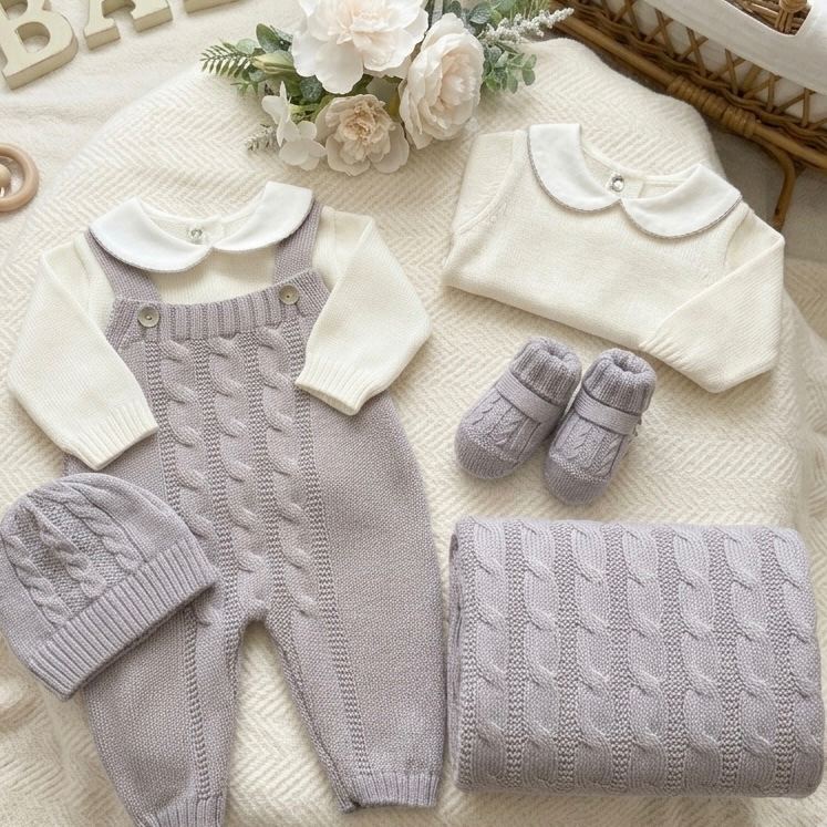 Set nascita neonato con salopette in lana tortora e panna 4Pz 322.1 | AI | BL