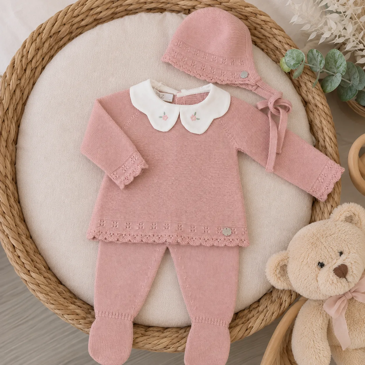 Set nascita neonata rosa antico con ricamo, cuffietta | 103L-114149 | PZ